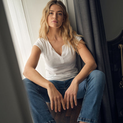 Mos Mosh Troy Tee in white cotton and line mix