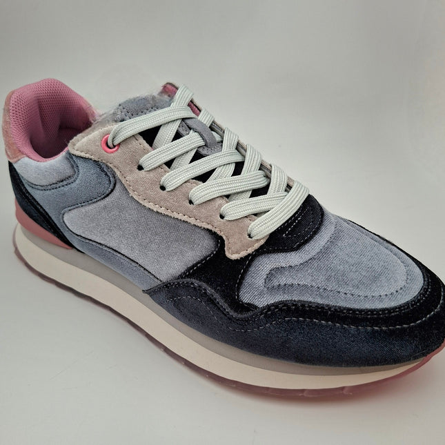 Hoff Sapphire velvet runner
