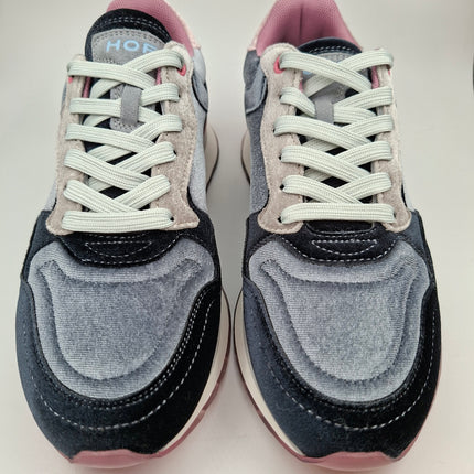 Hoff Sapphire velvet runner