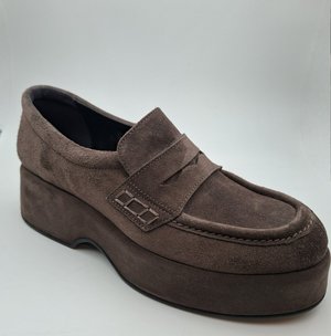 Pons Quintana 10612 suede platform loafer
