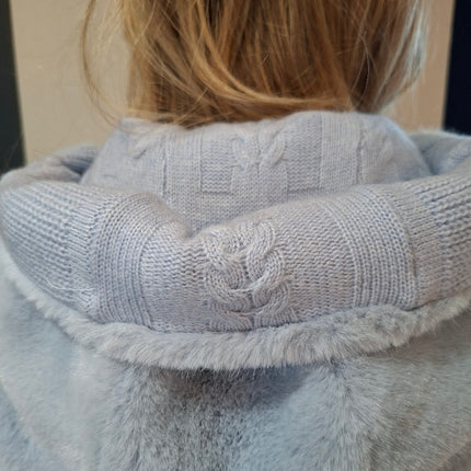 Max et Moi Valora faux fur gilet