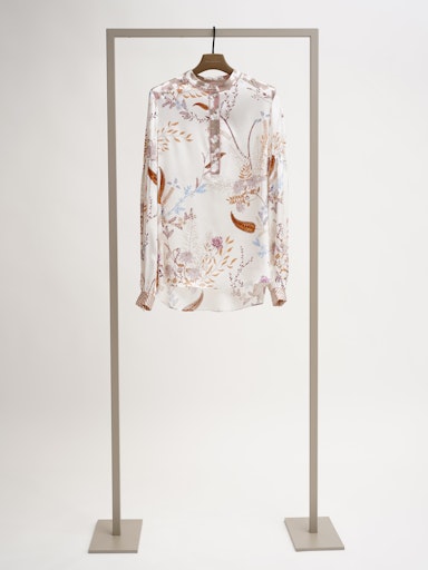 Herzens 6157 baloon sleeve silk blouse with patern