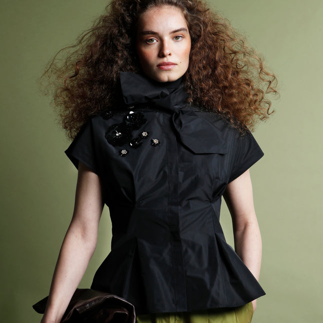 Psophia top with jet beads 205TOP2464