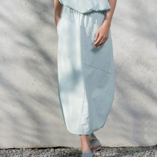 Ania Schierholt  RO3296/16 long skirt cocoon shape ice blue