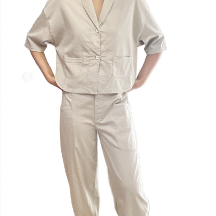 Transit 0247 trousers barrel cotton with patch pockets beige/sand