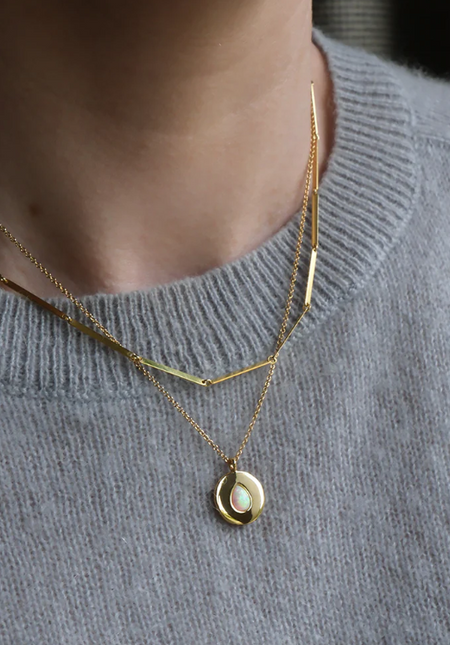 Mary K Flat link bar necklace