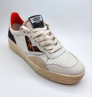 4B12 HyperD110 runner leopard trim