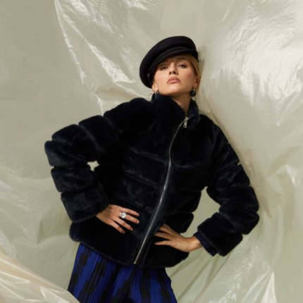 Estheme. WES25065HF faux fur jacket
