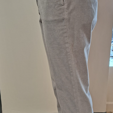 Peserico P04680T3 pin cord trousers