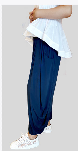 MeiMeiJ M6EE06 ballon end flowing trousers in navy
