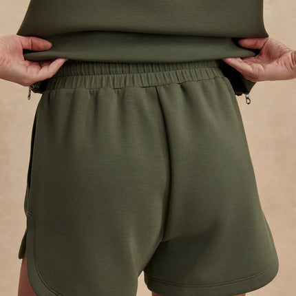 Varley Coulter High Rise Short – Thyme